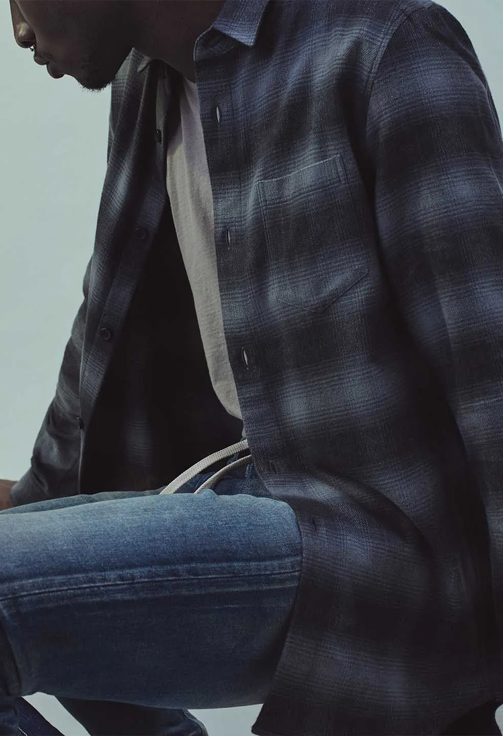 Brushed Flannel Button Up / Grey