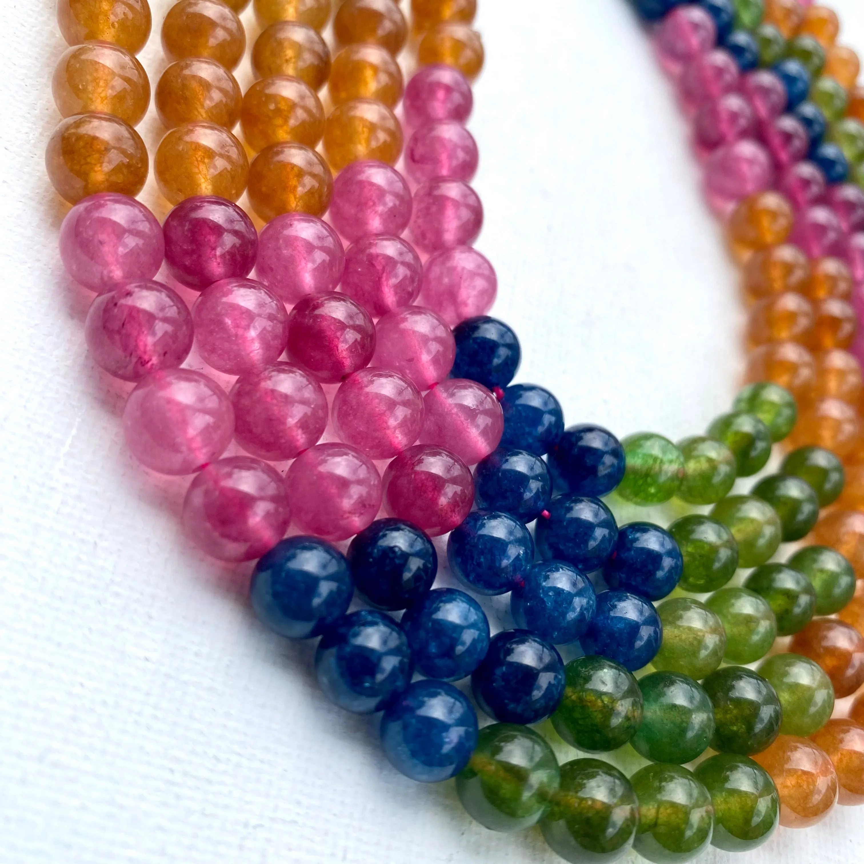 Dyed Quartz Strand 6mm