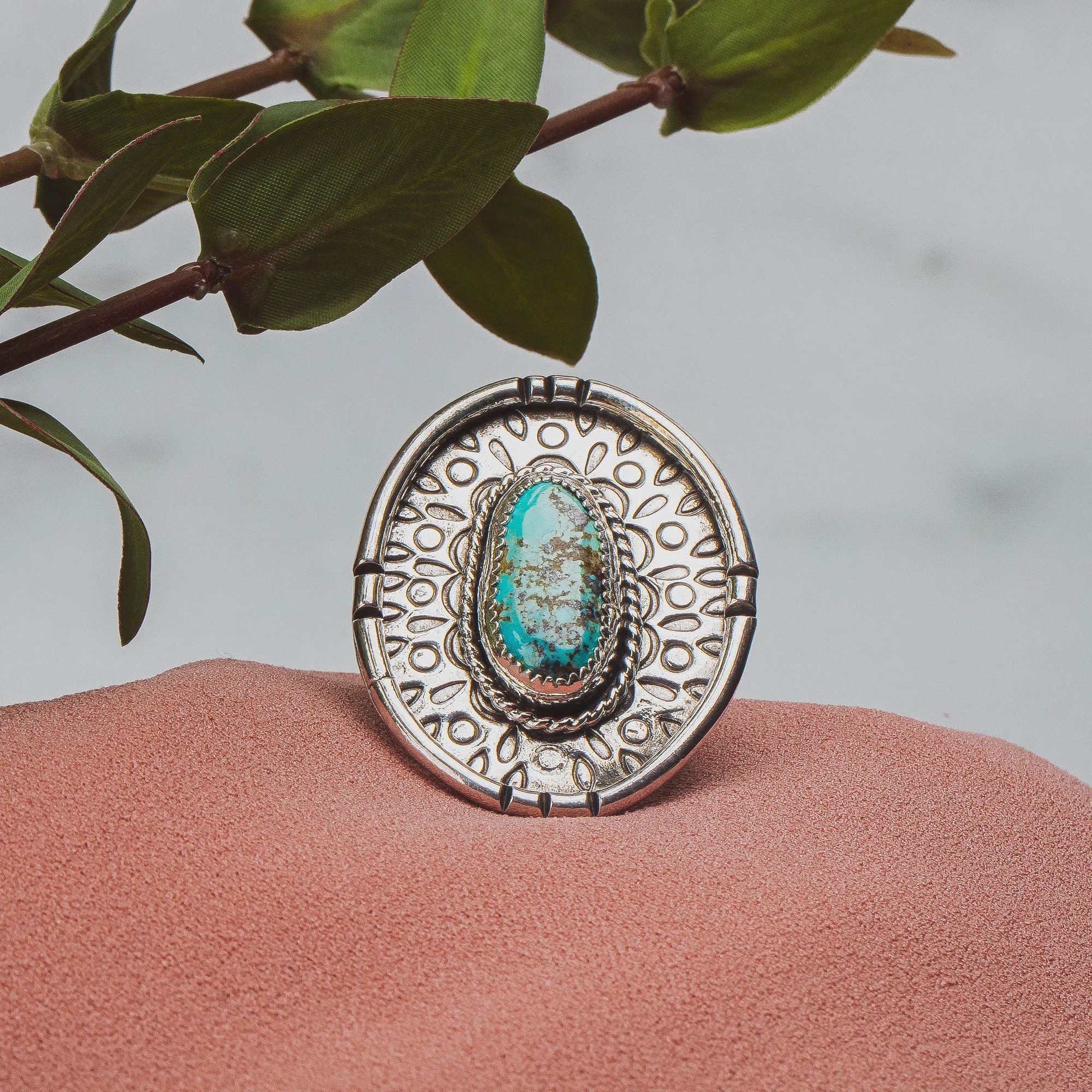 Size 8 Kingman Turquoise Gemstone Ring