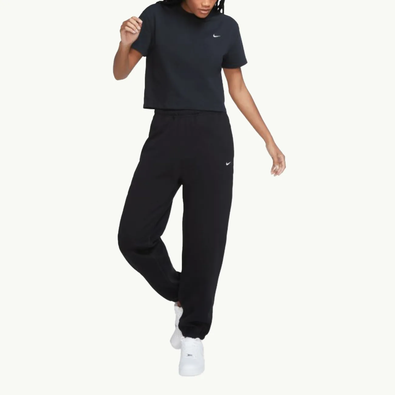 Women's NRG Soloswoosh Fleece Pant - Black/White